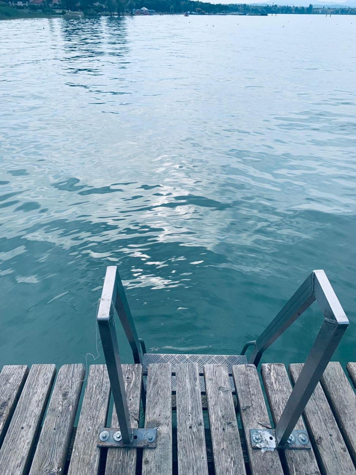 Seeblickwohnung Sirmione - Fronte Lago Mit Privatsteg المظهر الخارجي الصورة