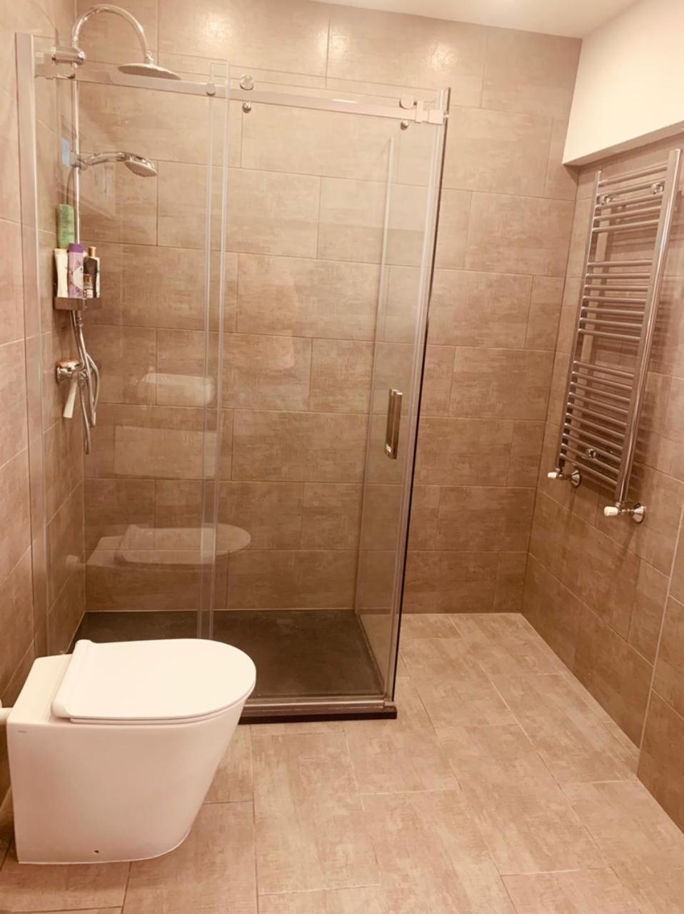 Seeblickwohnung Sirmione - Fronte Lago Mit Privatsteg المظهر الخارجي الصورة